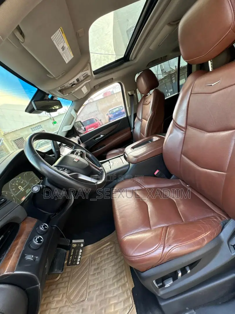 Cadillac Escalade 2015 Black