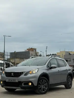 Peugeot 2008 2018 Gris
