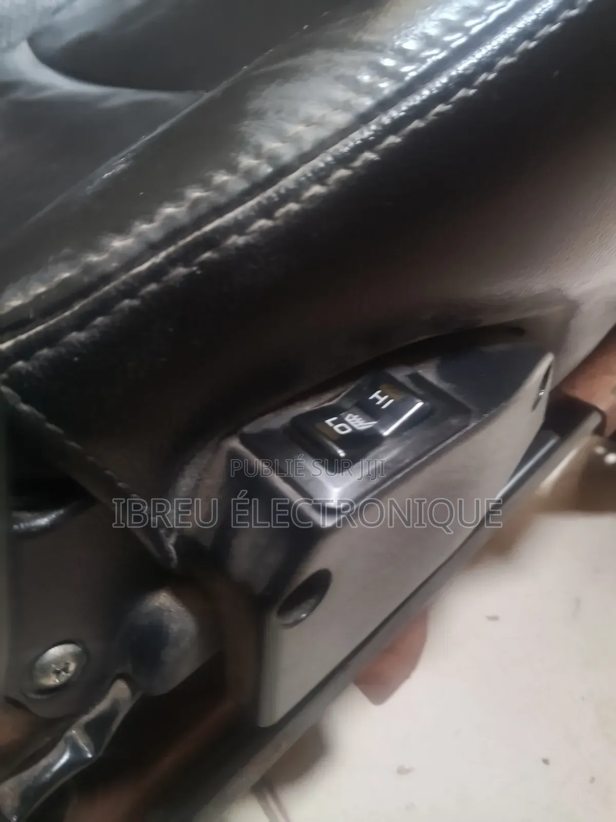 Sellerie Complète En Cuir Pour Peugeot 4007