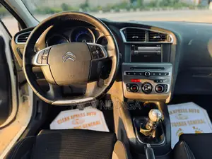 Citroen C4 2018 Blanc