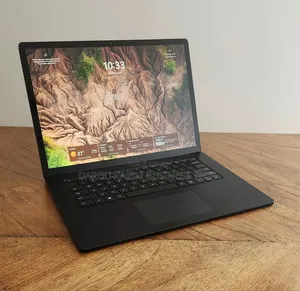 Photo - New Microsoft Surface Laptop 3 32GB Intel Core I7 SSD 1T