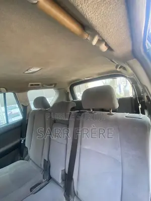 Toyota Land Cruiser Prado 2018 Gris