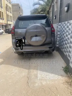 Toyota Land Cruiser Prado 2018 Gris