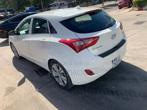 Hyundai Elantra 2016 Blanc