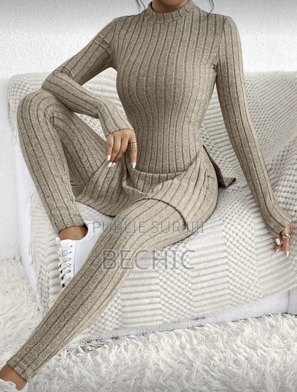 Ensembles Très Confortables