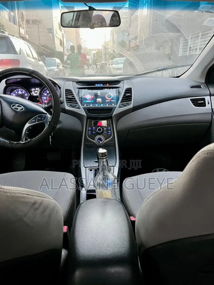 Hyundai Elantra 2016 Blanc