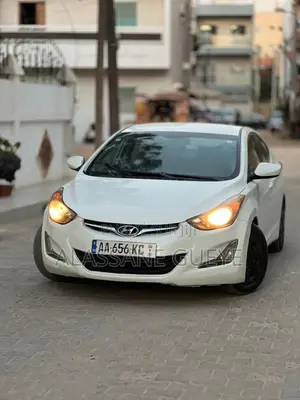 Hyundai Elantra 2016 Blanc