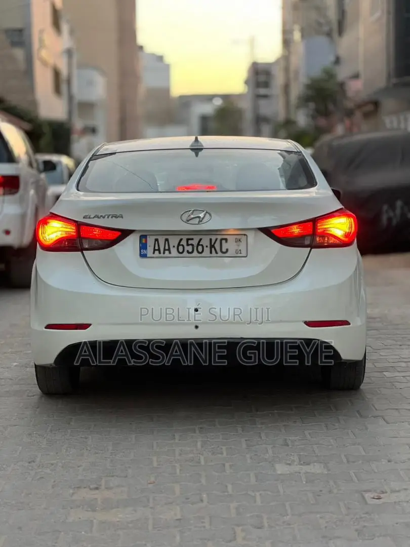 Hyundai Elantra 2016 Blanc