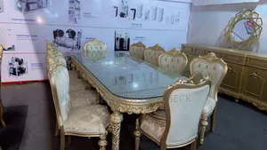 Table À Manger De 10 Places