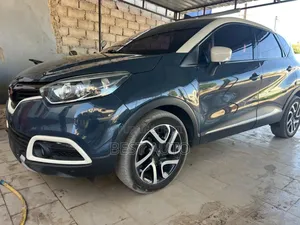 Renault 30 2017 Blue