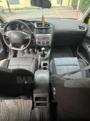 Photo - Citroen C4 2016 Gris