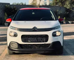 Photo - Citroen C3 2017 Blanc
