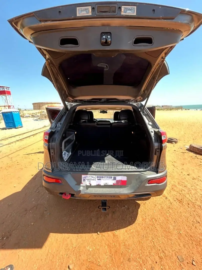 Jeep Cherokee Latitude 4x4 2017