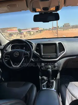 Jeep Cherokee Latitude 4x4 2017