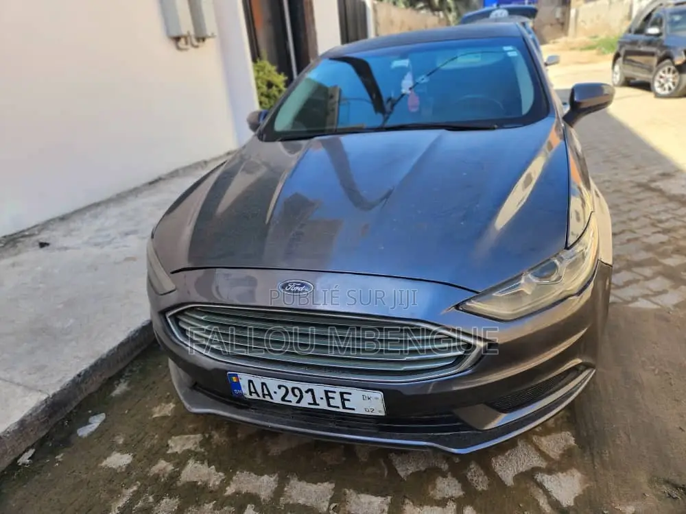 Ford Fusion 2018 Gris