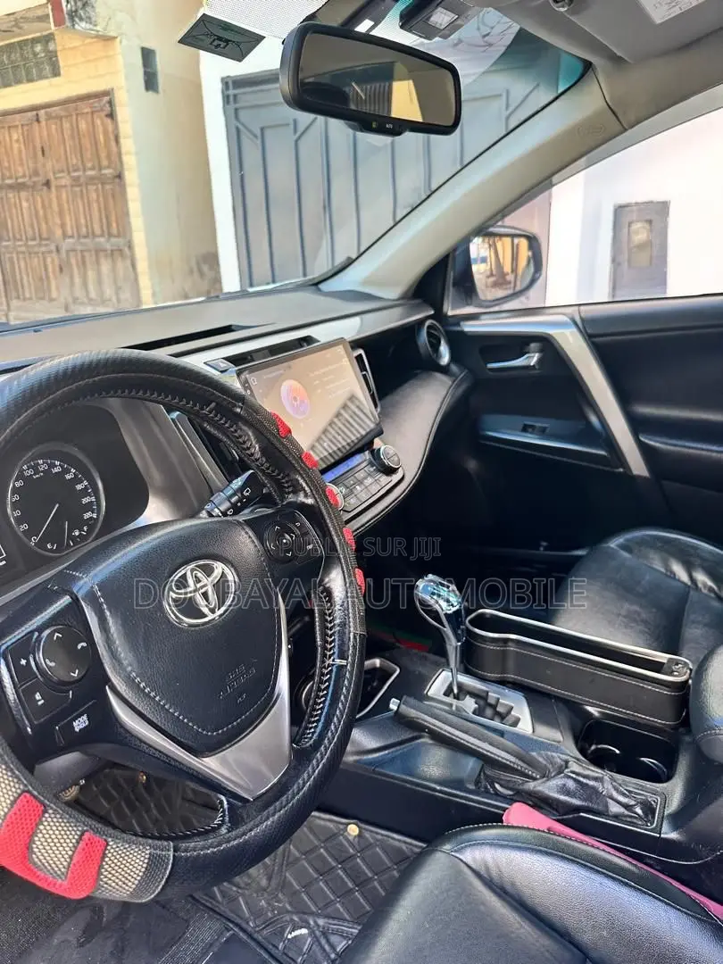 Toyota RAV4 LE AWD (2.5L 4cyl 6A) 2016 Black