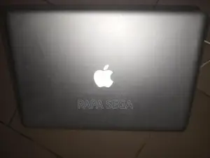 Ordinateur De Bureau Apple Mac Pro 4GB Intel Core I7 SSD 256GB