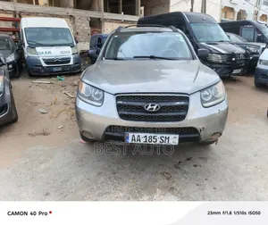 Photo - Hyundai Santa Fe 2012 Black