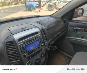 Hyundai Santa Fe 2012 Black