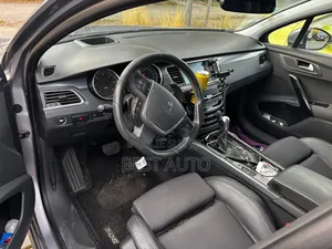 Peugeot 308 2017 Gris