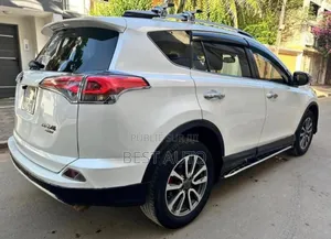 Toyota RAV4 2016 Blanc
