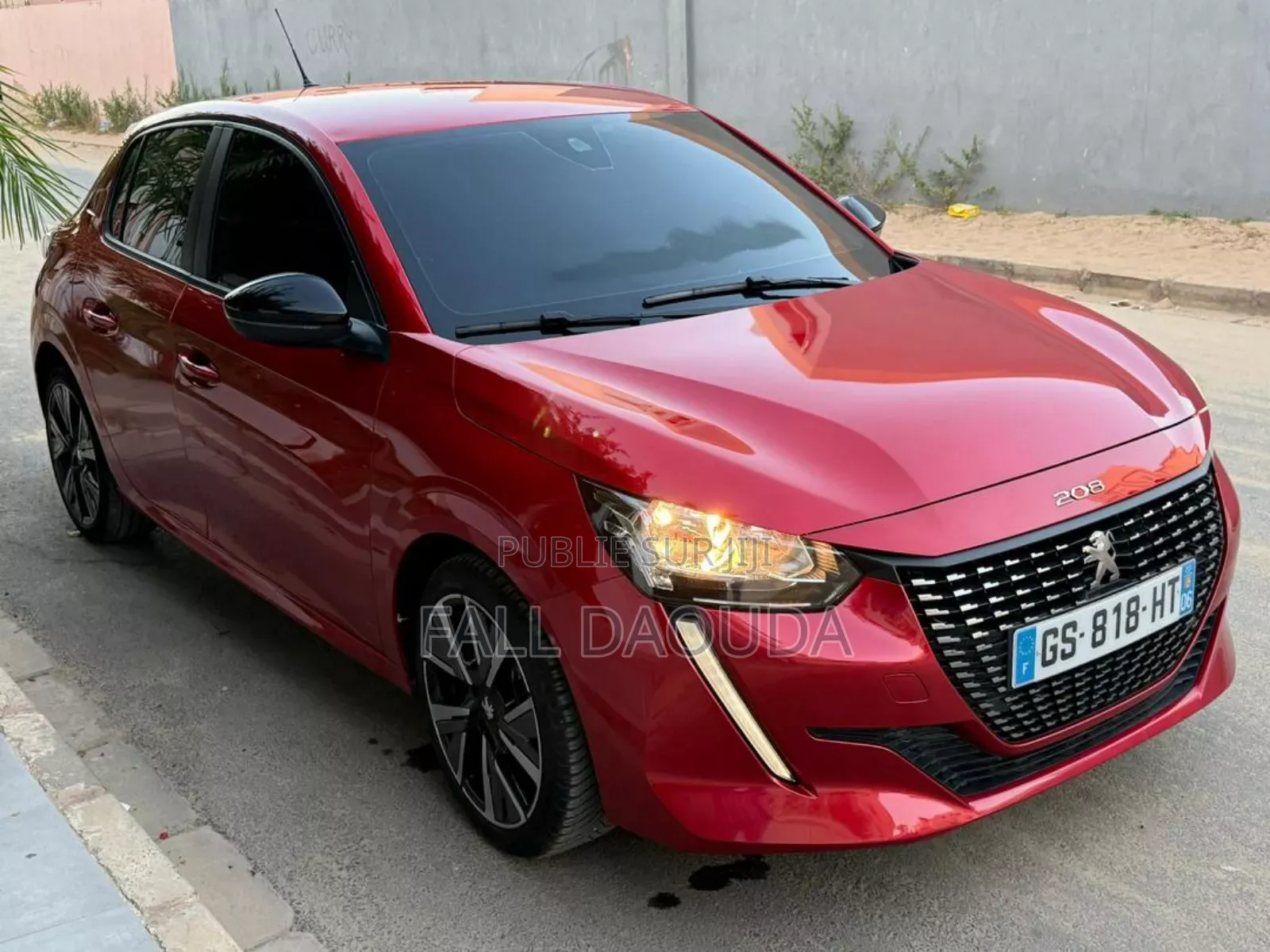 Peugeot 208 2023 Rouge