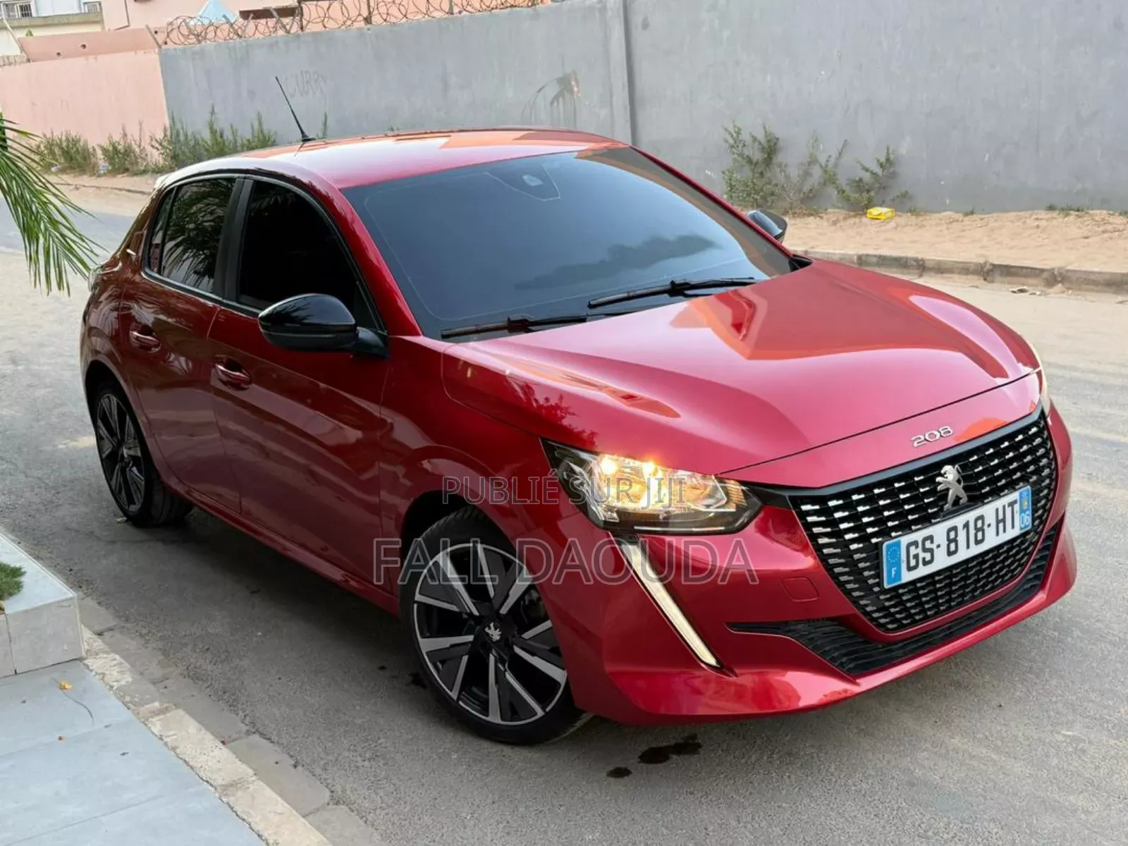 Peugeot 208 2023 Rouge