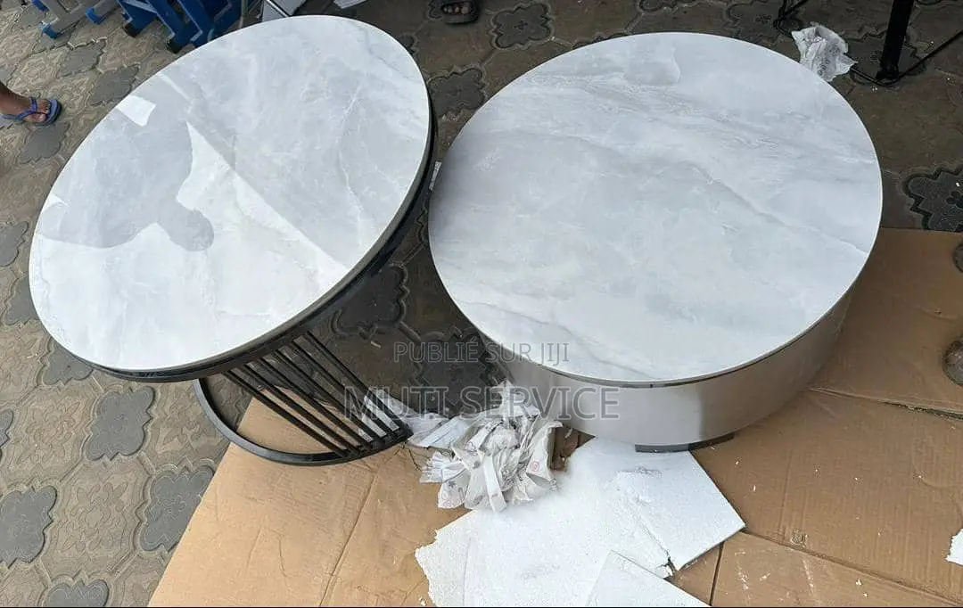 Tables Basses Modernes Disponibles !