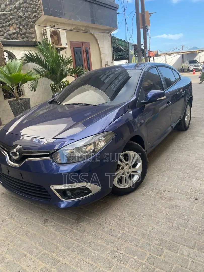 Renault Samsung SM6 2017 Blue