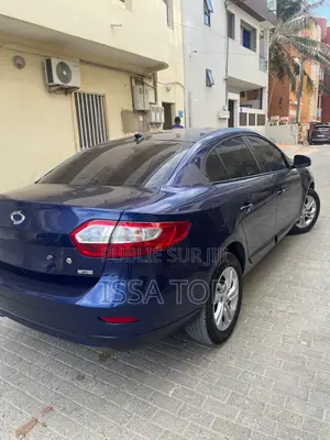 Renault Samsung SM6 2017 Blue