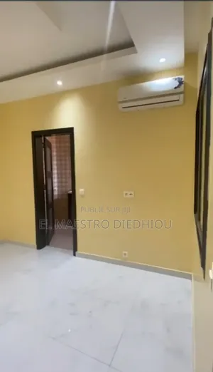 4chbre Appartement dans Appartement 4, Mermoz Sacré-Cœur à Louer