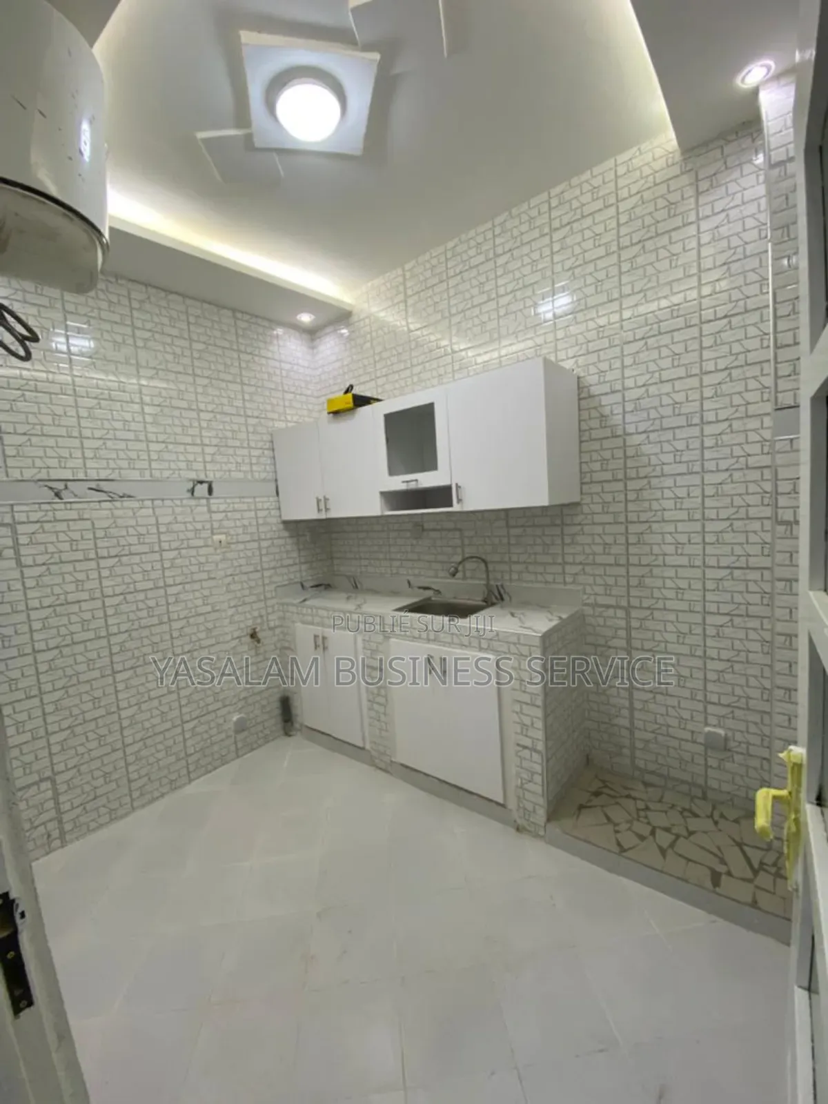 3chbre Appartement dans Yasalam Business, Patte d'Oie à Louer