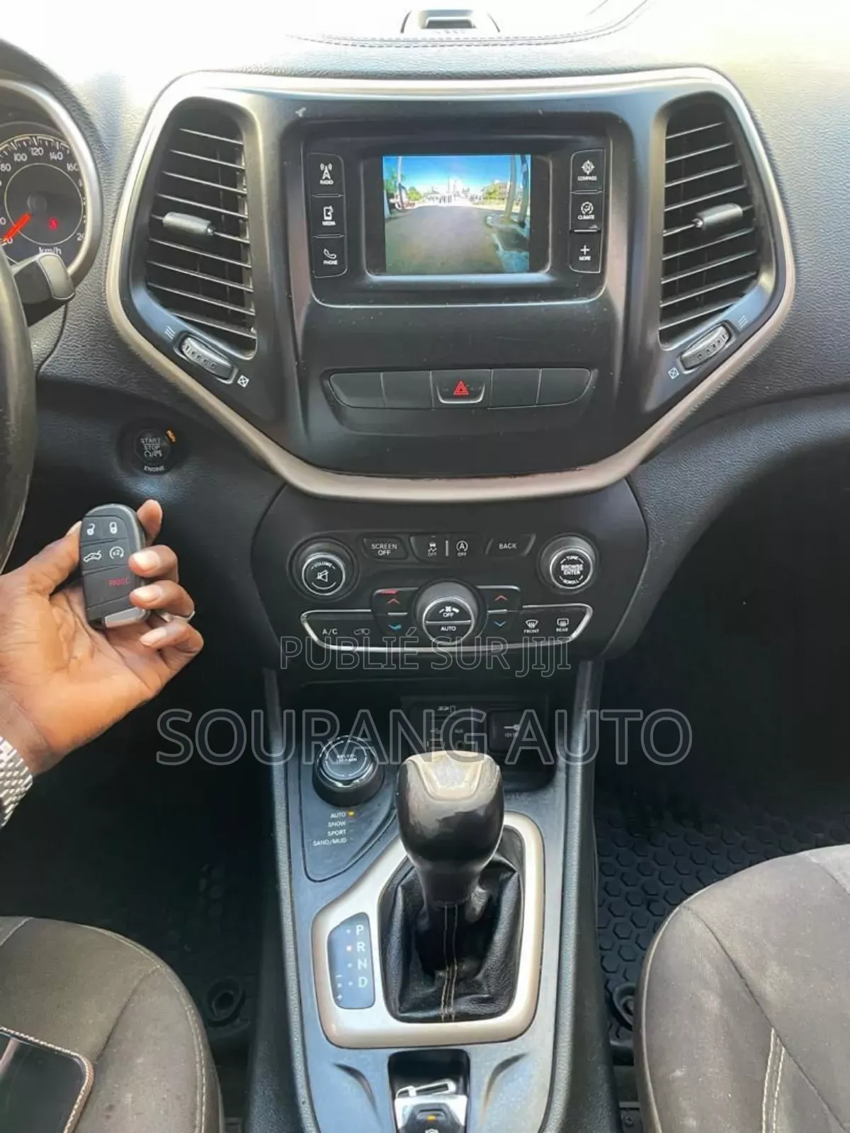 Jeep Cherokee Latitude 4dr SUV (2.4L 4cyl 9A) 2015 Black