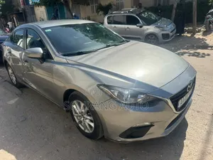 Mazda 3 2016 Gris