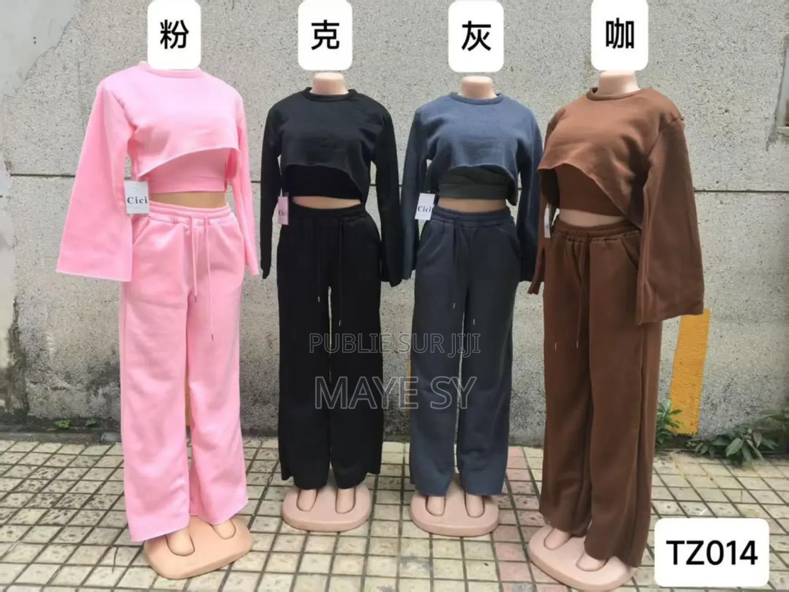 3 Façons Ensemble Il Y a Trois Pièces Avec Blouson