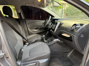 Renault Captur 2016 Gris