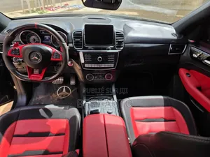 Mercedes-Benz GLE-Class 2017 Black