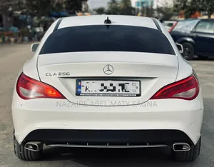 Mercedes-Benz CLA-Class CLA 250 Sedan 2016 Blanc