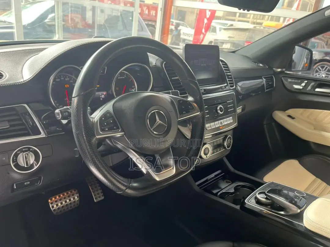Mercedes-Benz GLE43 3.0 AWD 2018 Black