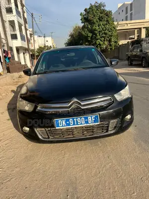 Photo - Citroen C-Elysee 2017 Noir Mat