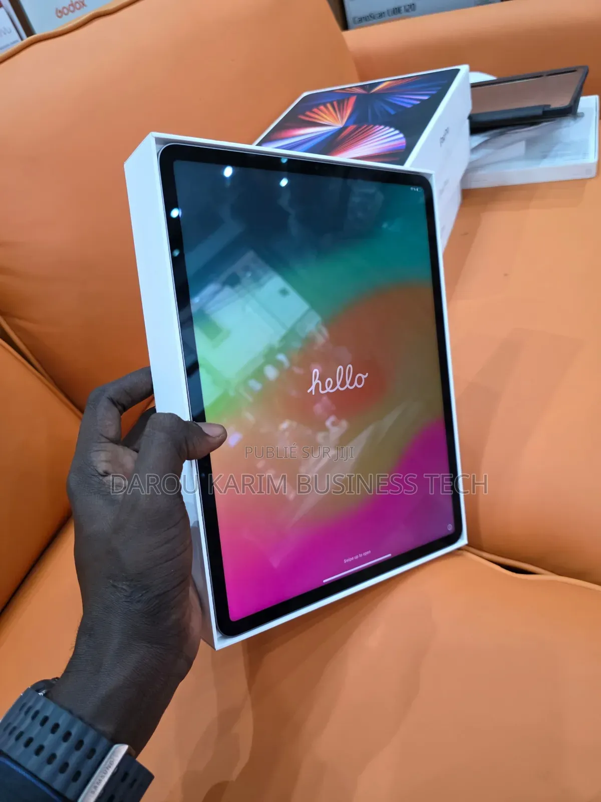 New Apple iPad Pro 12.9 (2022) 128 GB