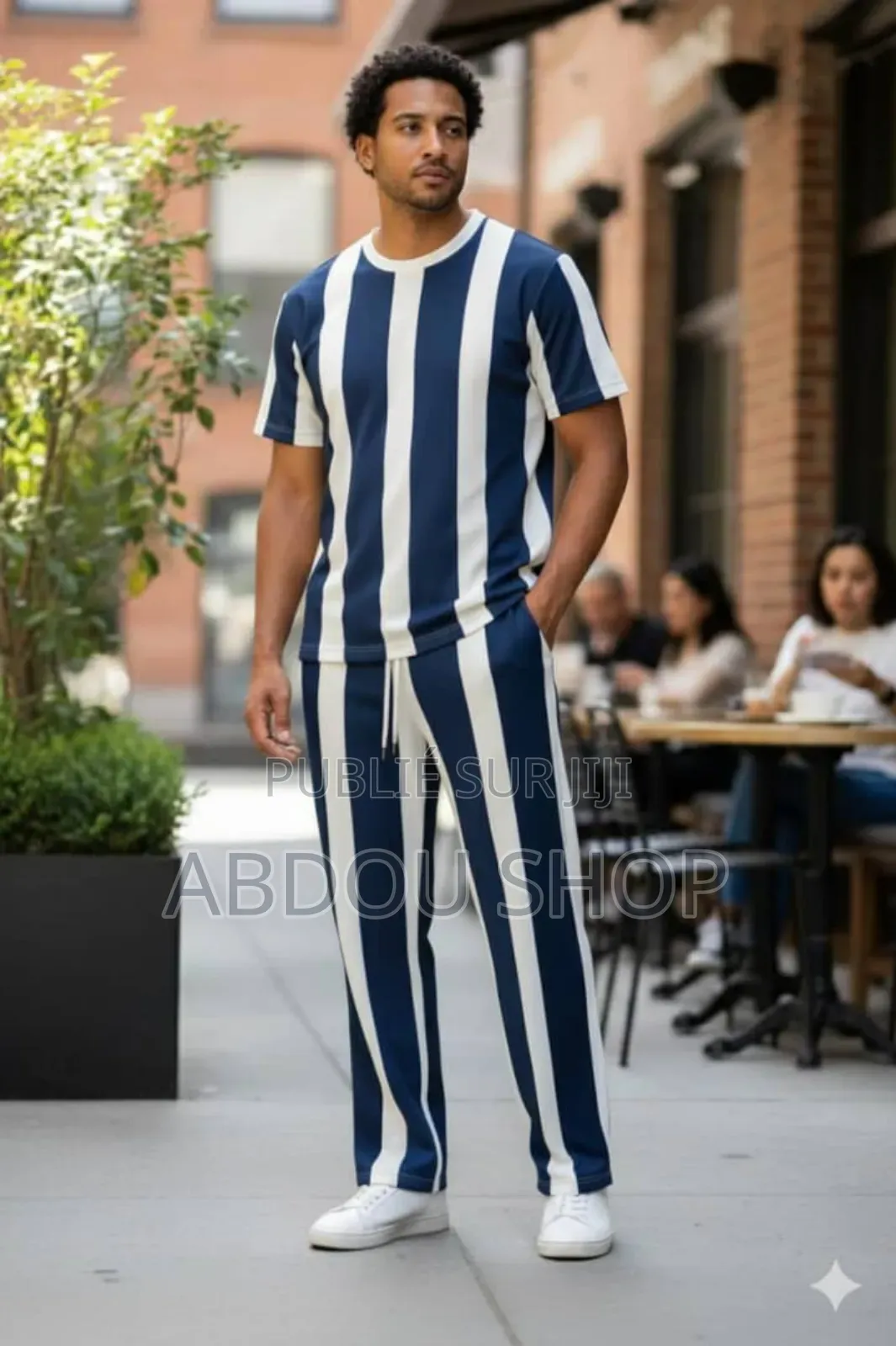 Ensemble T-Shirt Et Pantalon Disponible