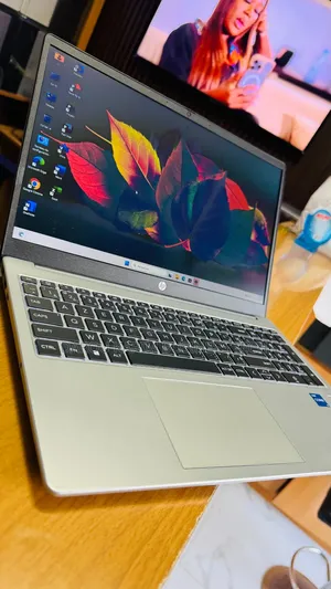 New Ordinateur Portable HP 15-Da2933nia 16GB Intel Core I5 SSD 256GB