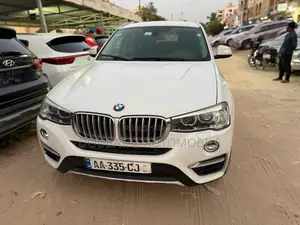 Photo - BMW X4 2017 Black