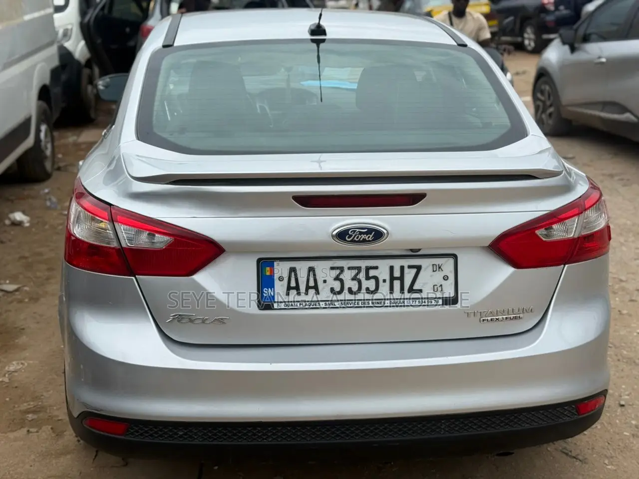 Ford Focus 2013 Gris