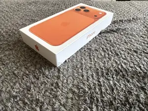 New Apple iPhone 17 Pro Max 256 GB Orange
