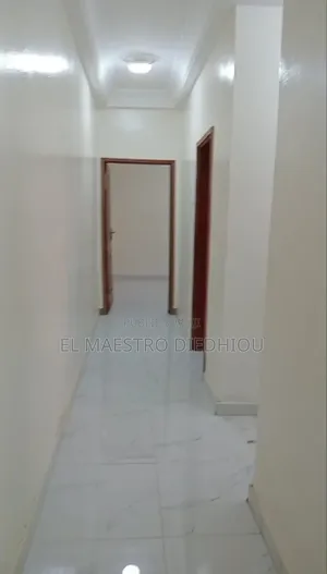 2chbre Appartement dans Appartement 2, Ouakam à Louer