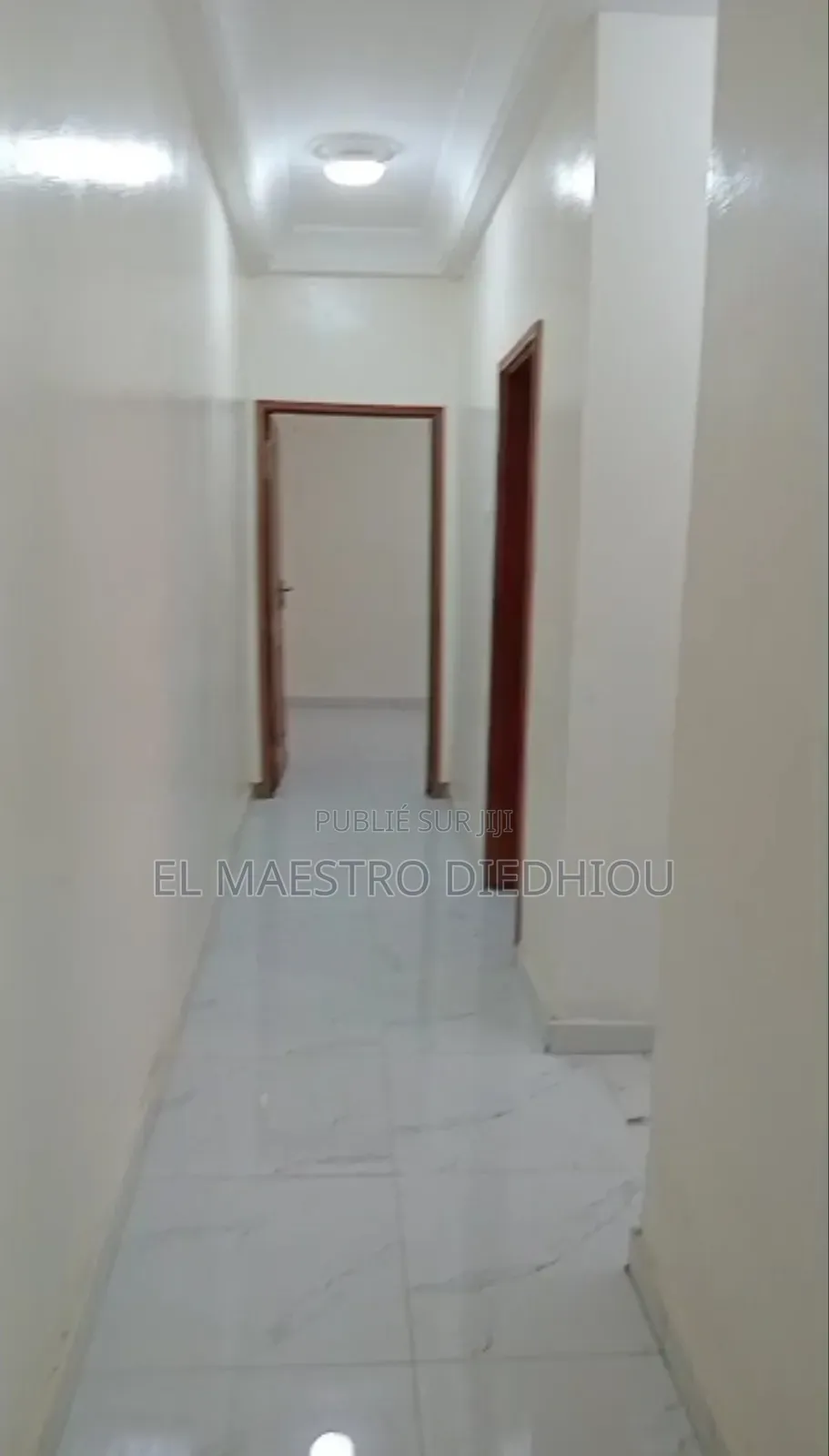 2chbre Appartement dans Appartement 2, Ouakam à Louer