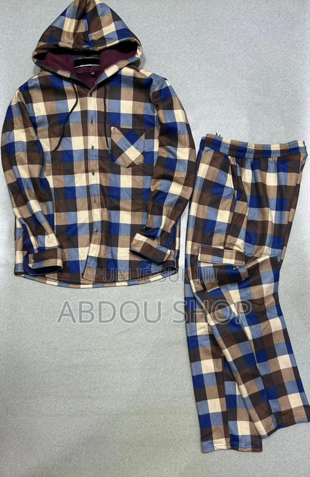 Ensemble Chemise 100% Coton Disponible