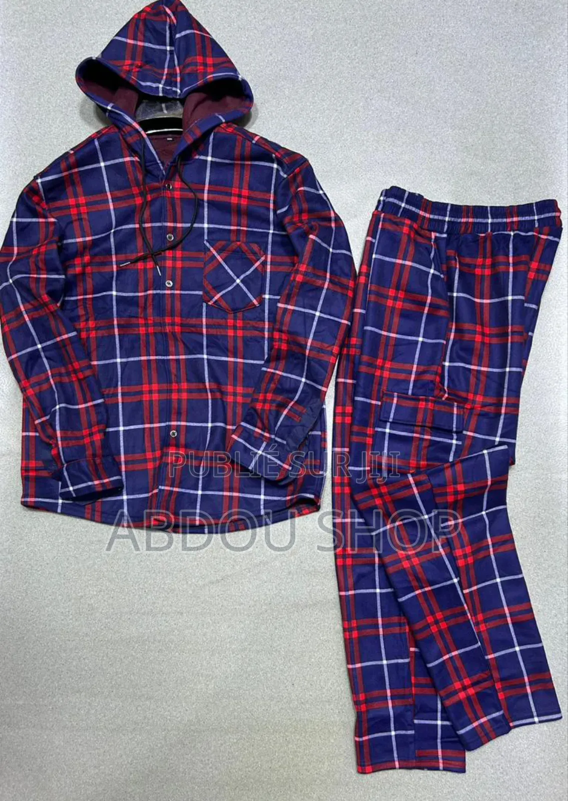 Ensemble Chemise 100% Coton Disponible